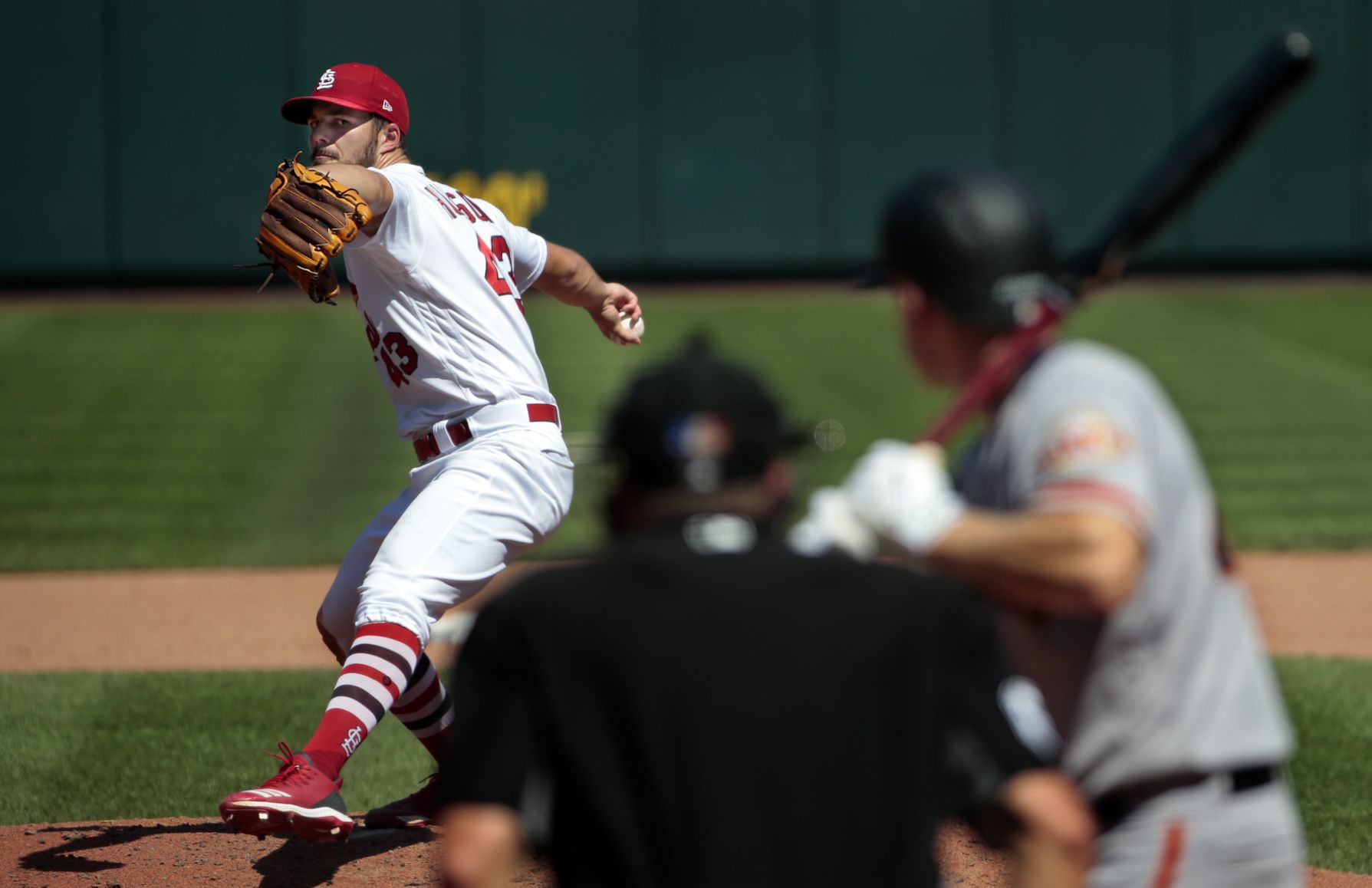 Cardinals 10, Giants 0 at Busch